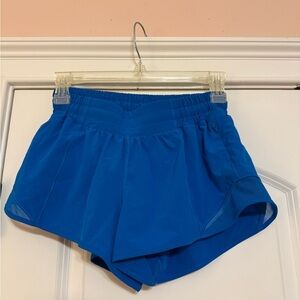 Lululemon Hotty Hot Shorts 2.5”